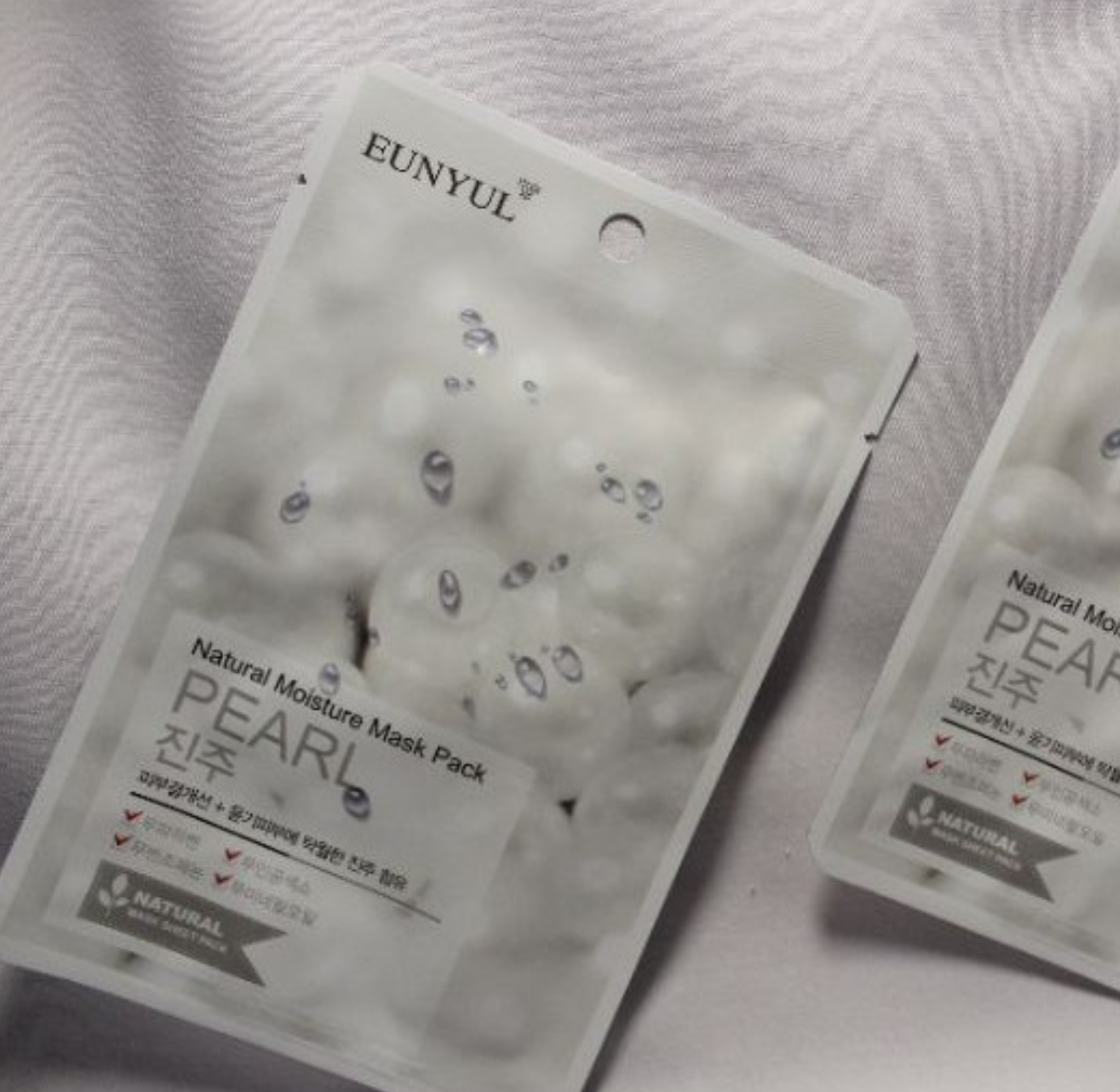 EUNYUL Natural Moisture Mask Pack - PEARI